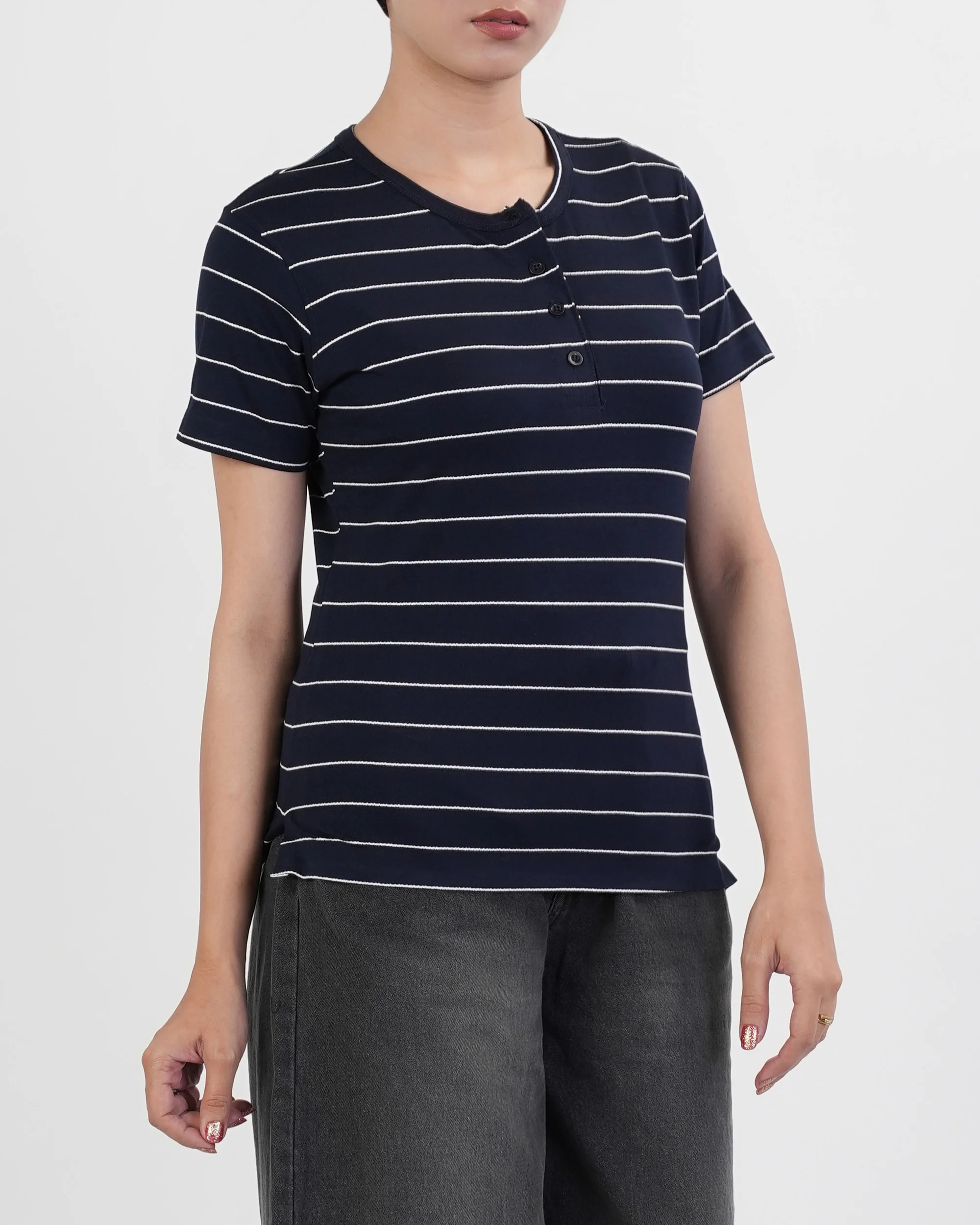 T-shirts & Tops for Women's Wear